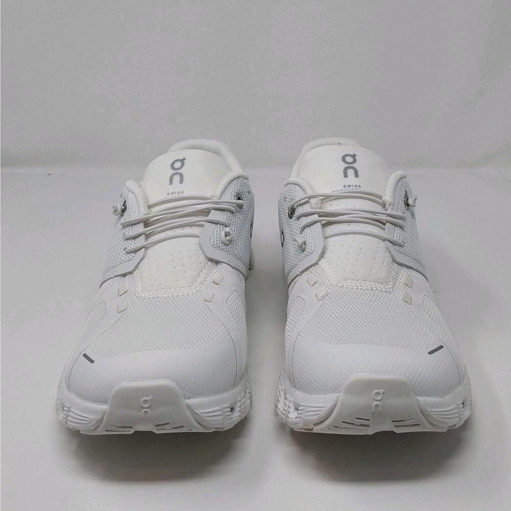 On Running Cloud 5 All White Womens Athletic Shoes New - Picture 2 of 16